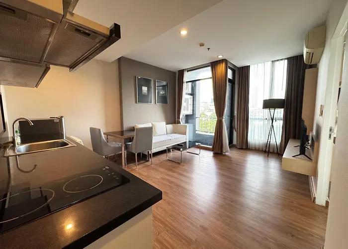 Ekkamai Appartement *