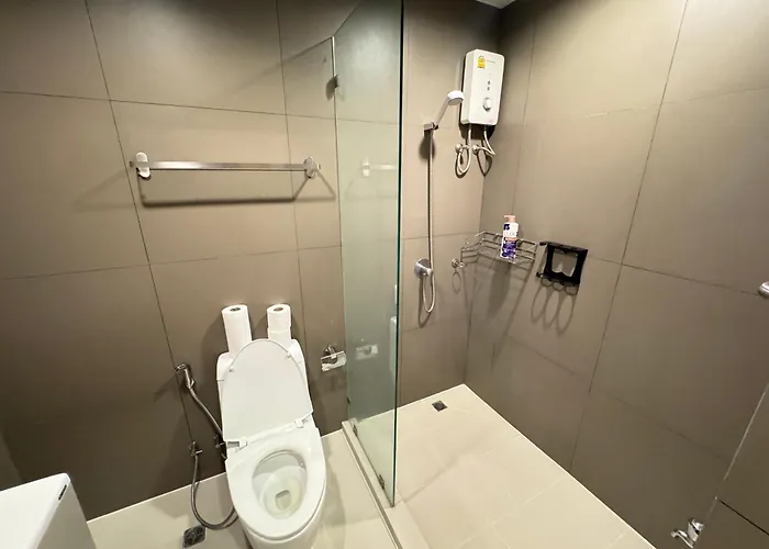 Ekkamai Appartement *